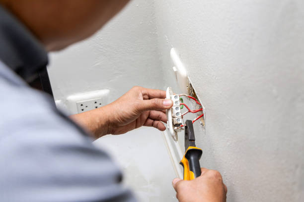  Churubusco, IN Electrician Pros